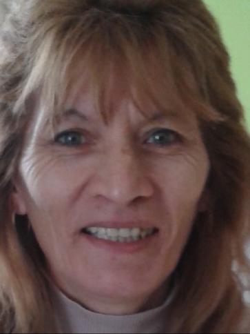 Zsuzsanna, 58 éves pilisi társkereső nő profil fotója Zsuzsanna, 58 éves pilisi társkereső nő profil fotója