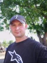 Sziasztok! Lajos vagyok. Komoly tiszakeszi párkereső nők jelentkezését várom.