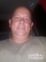 Sziasztok! Zsolt vagyok. Online baktalórántházai randizni vágyó nők kattinsatok a kedvenc gombra.