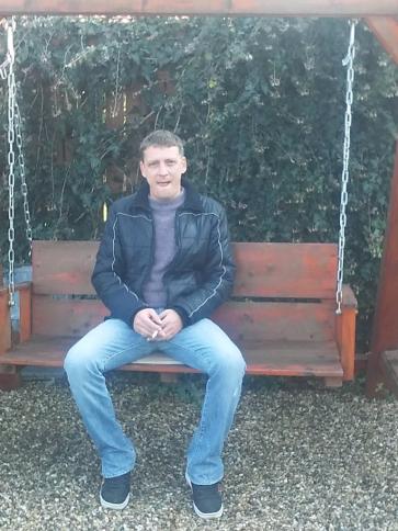 Gábor, 45 éves ózdi társkereső férfi profil fotója