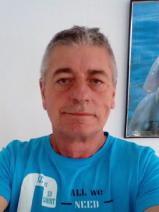 Sziasztok! Lajos vagyok. Komoly röszkei párkereső nők jelentkezését várom.