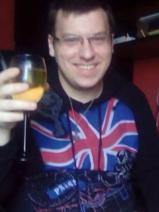 Sziasztok! József vagyok. Online emődi randizni vágyó nők kattinsatok a kedvenc gombra.