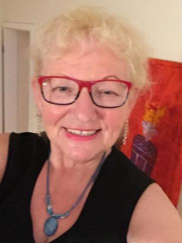 Éva, 72 éves halászi társkereső nő profil fotója