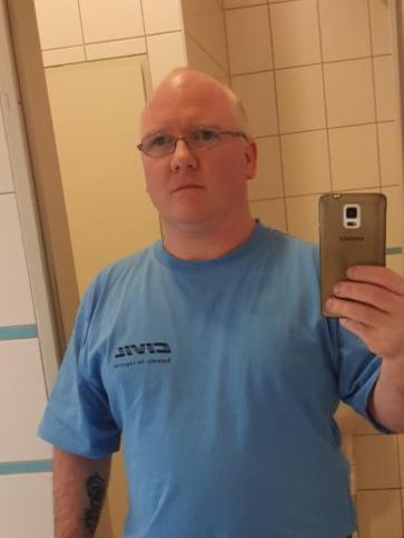 Sanyi, 44 éves Budapest VIII. kerületi társkereső férfi profil fotója Sanyi, 44 éves Budapest VIII. kerületi társkereső férfi profil fotója