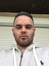 Sziasztok! Gergo vagyok. Fiatal kisújszállási párkereső lányokkal chatelnék.