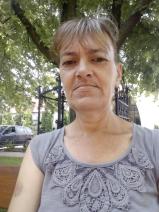 Sziasztok! Erika vagyok. Online jászfényszarui randizni vágyó férfiak jelöljetek kedvencnek.