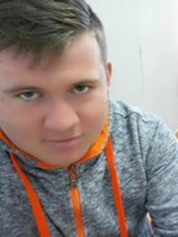 Attila, 27 éves nagyszékelyi társkereső férfi profil fotója