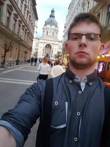 Dániel, 27 éves tápiószentmártoni társkereső férfi profil fotója