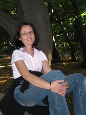 Emi, 48 éves siófoki társkereső nő profil fotója