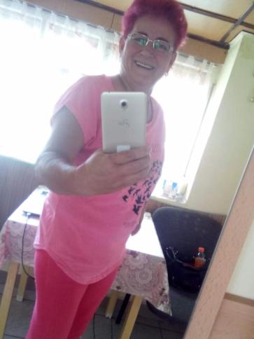 Julianna, 65 éves sarkadi társkereső nő profil fotója