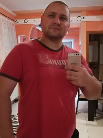 Janám, 41 éves ráckevei társkereső férfi profil fotója