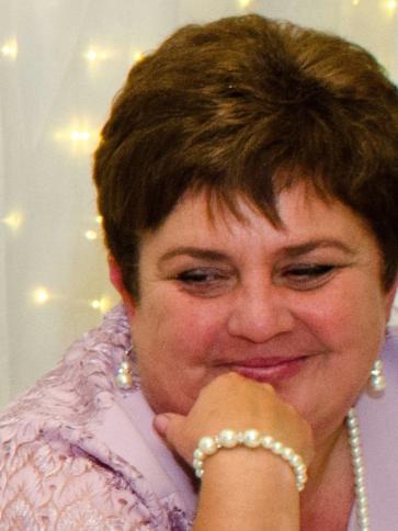 Katalin, 59 éves mezőkovácsházai társkereső nő profil fotója