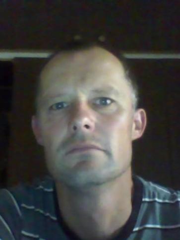 Árpád, 52 éves hartai társkereső férfi profil fotója