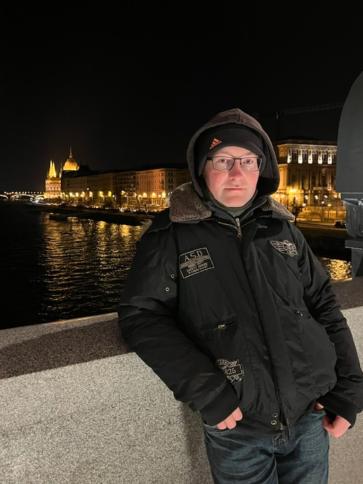 István, 34 éves kisújszállási társkereső férfi profil fotója