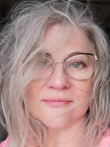 Judit, 61 éves Budapest XIV. kerületi társkereső nő profil fotója