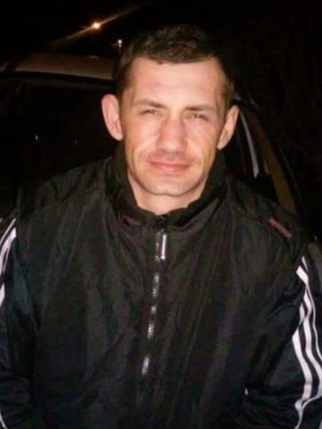 Patya, 43 éves dánszentmiklósi társkereső férfi profil fotója