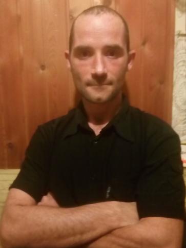 Gyorgy, 40 éves tolnai társkereső férfi profil fotója
