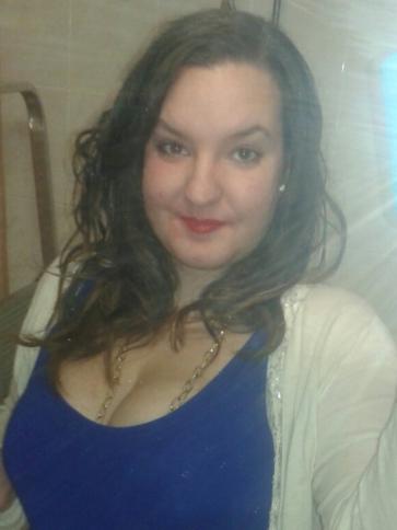 Bettina, 32 éves váci társkereső nő profil fotója