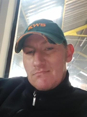 Péter, 48 éves jánosházai társkereső férfi profil fotója