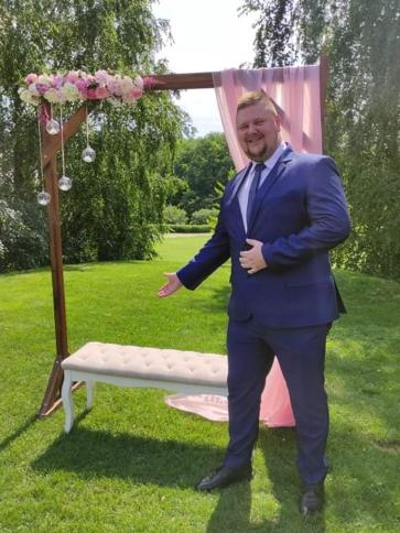 Richárd, 33 éves máriapócsi társkereső férfi profil fotója