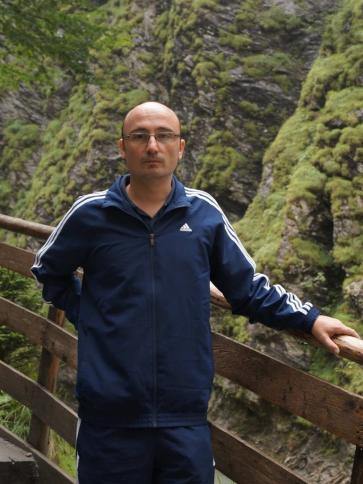 Tamás, 44 éves babóti társkereső férfi profil fotója