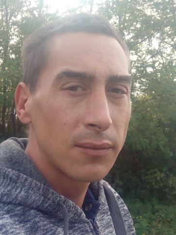 Lajos, 44 éves borsosberényi társkereső férfi profil fotója