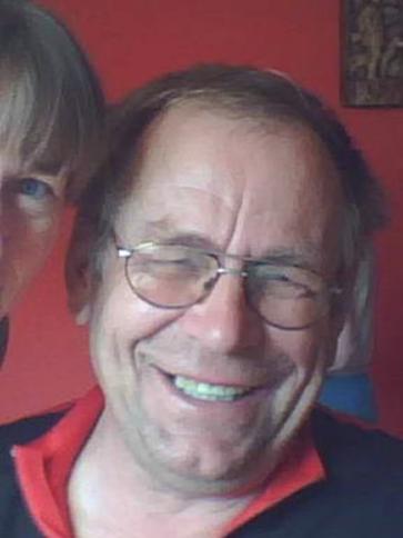 Zoltán, 74 éves keceli társkereső férfi profil fotója