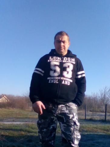 Zoltán, 51 éves újszilvási társkereső férfi profil fotója