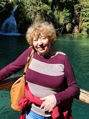 Éva, 76 éves dorogi társkereső nő profil fotója