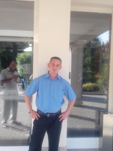 János, 49 éves bucsai társkereső férfi profil fotója