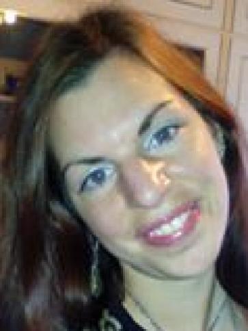 Anett, 38 éves egri társkereső nő profil fotója