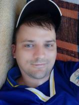 Sziasztok! Gábor vagyok. Igényes múcsonyi párkereső nőt keresek.