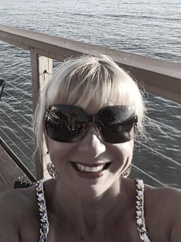 Ditti, 59 éves mosonmagyaróvári társkereső nő profil fotója