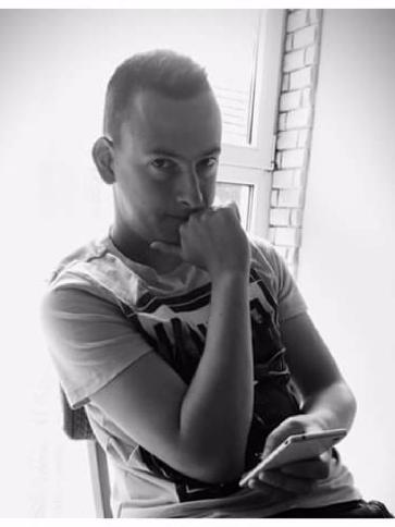 Zoli, 30 éves mátészalkai társkereső férfi profil fotója