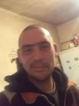 Sziasztok! Sándor vagyok. Online perkátai randizni vágyó nők kattinsatok a kedvenc gombra.