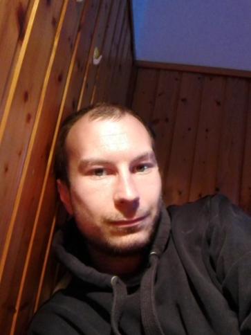 Bata, 43 éves szentesi társkereső férfi profil fotója
