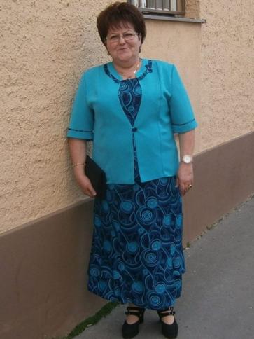 Erzsike, 69 éves hajdúszoboszlói társkereső nő profil fotója Erzsike, 69 éves hajdúszoboszlói társkereső nő profil fotója