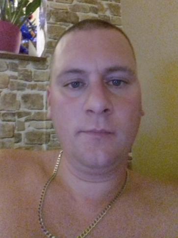 János, 40 éves etyeki társkereső férfi profil fotója