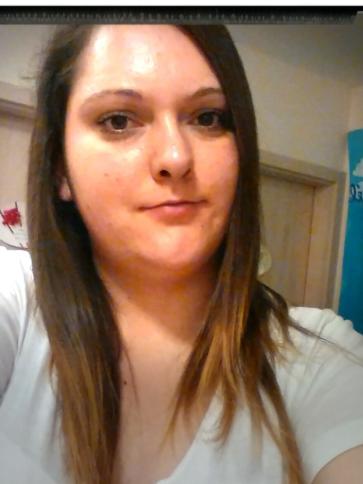Zsófia, 28 éves előszállási társkereső nő profil fotója