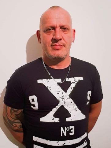 Jozsef, 51 éves sárándi társkereső férfi profil fotója