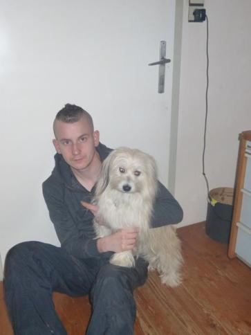 Zoli, 33 éves jászdózsai társkereső férfi profil fotója