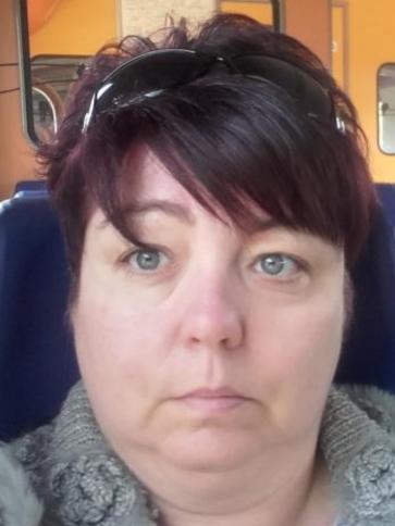 Edina, 51 éves monori társkereső nő profil fotója Edina, 51 éves monori társkereső nő profil fotója