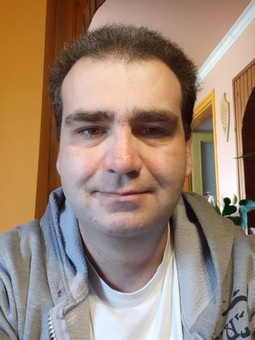 István, 39 éves csongrádi társkereső férfi profil fotója István, 39 éves csongrádi társkereső férfi profil fotója