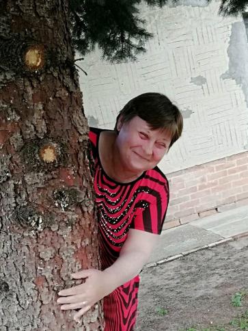 Teri, 68 éves baksi társkereső nő profil fotója