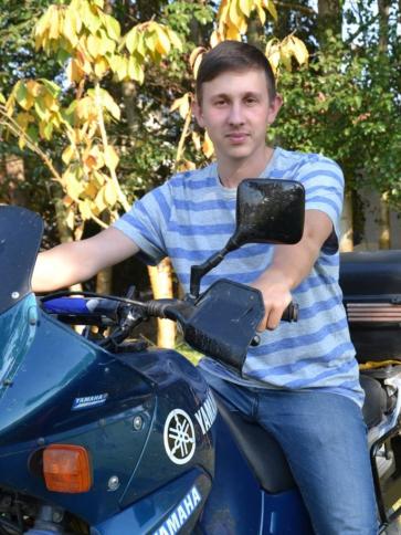 Péter, 27 éves domaszéki társkereső férfi profil fotója