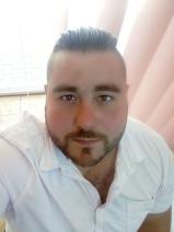 Sziasztok! Kristóf vagyok. Komoly berekböszörményi párkereső nők jelentkezését várom.