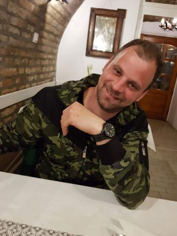 Nándor, 39 éves paksi társkereső férfi profil fotója