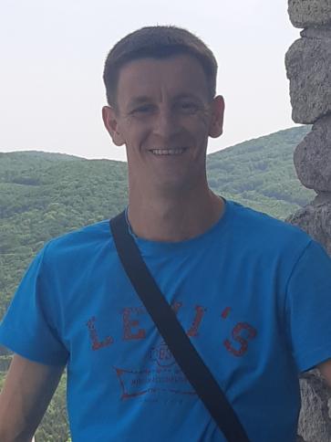 Tibor, 38 éves újfehértói társkereső férfi profil fotója