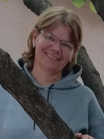Anna, 58 éves hajdúböszörményi társkereső nő profil fotója