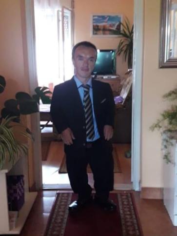 Csaba, 46 éves olaszfai társkereső férfi profil fotója